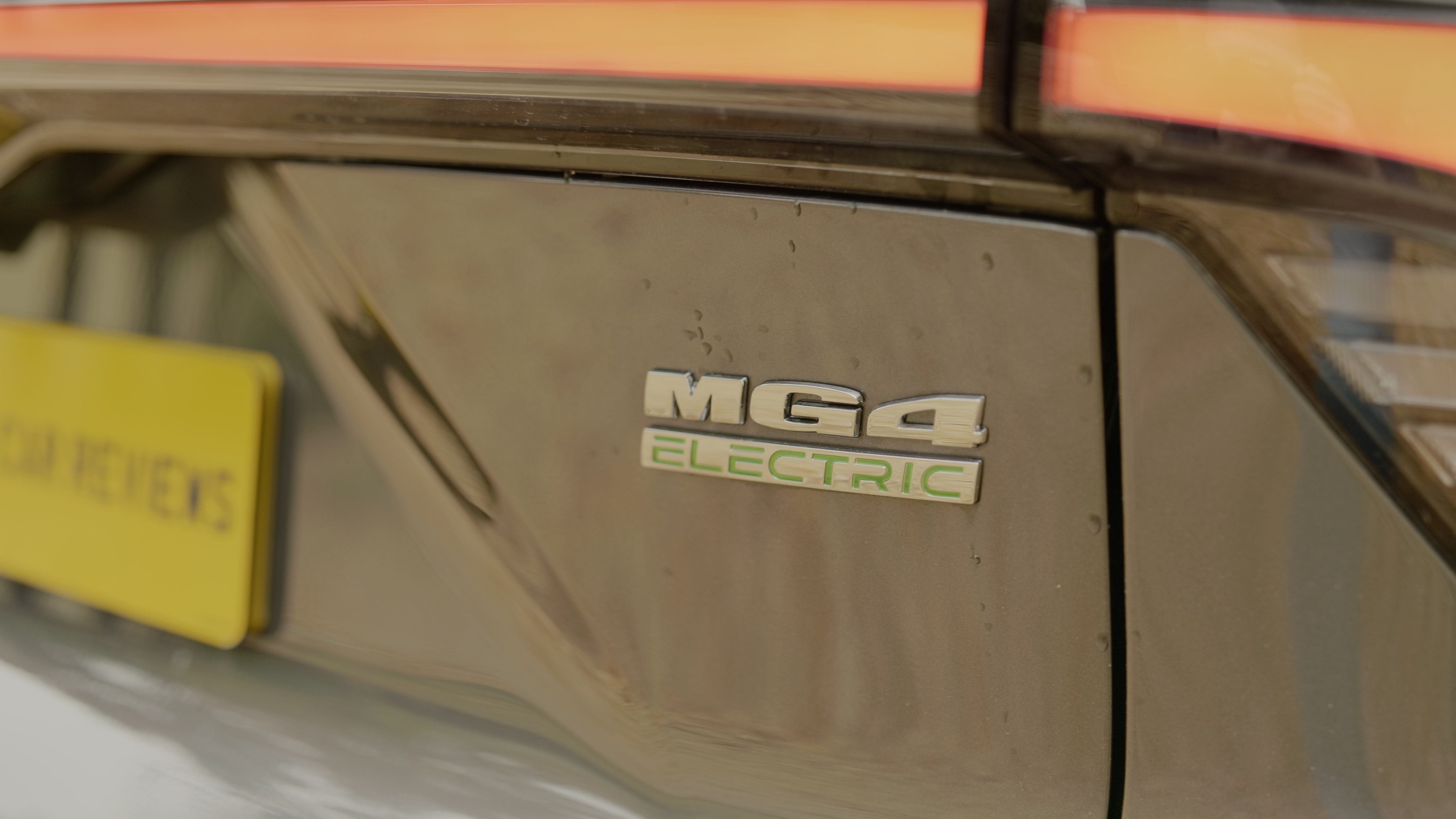 MG MOTOR UK MG4 URBAN HATCHBACK 118kW Premium Long Range 54kWh 5dr Auto